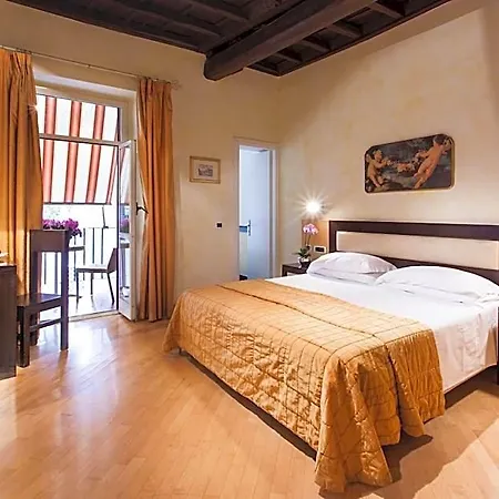 De Petris 3* Rome