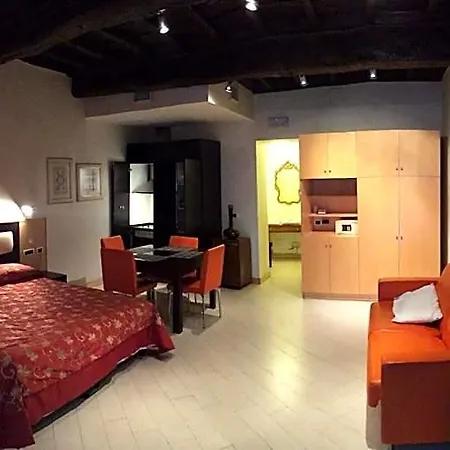 De Petris 3* Rome