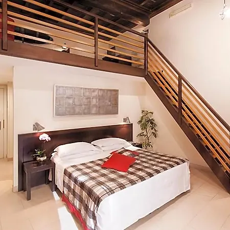 De Petris 3* Rome