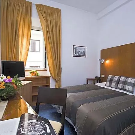 Hotel De Petris 3*