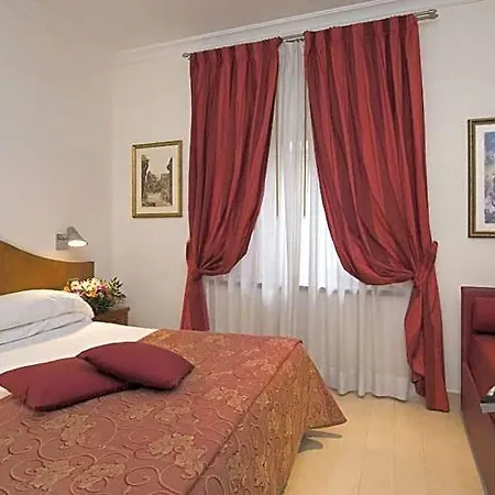 Hotel De Petris