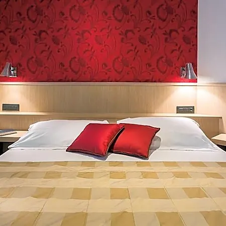 Hotel De Petris 3*