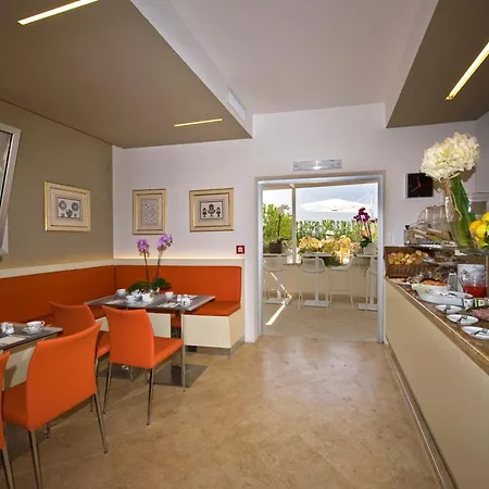 デ ペトリス ホテル 3*